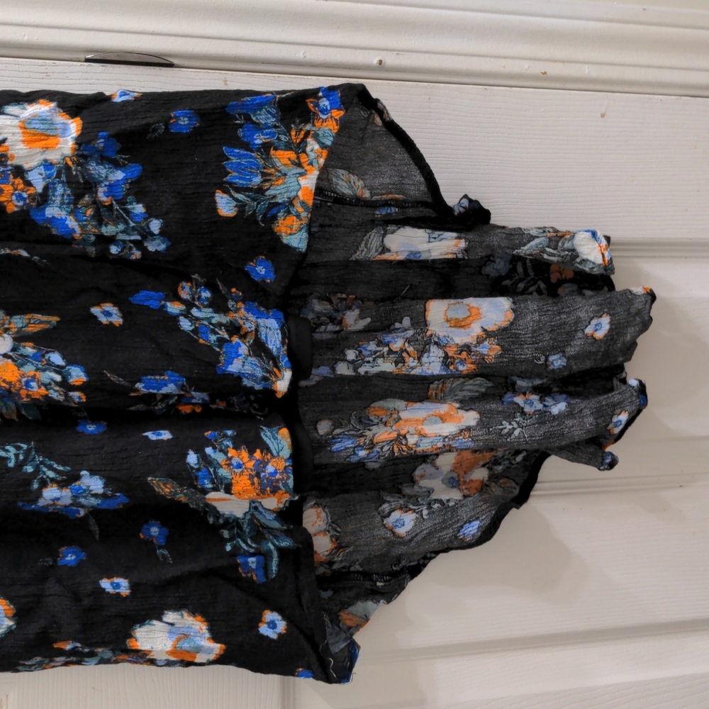 High-Low Dress - Picture 3 of 3